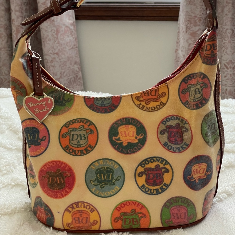 Dooney & Bourke Women Ivory Shoulder Bag - small